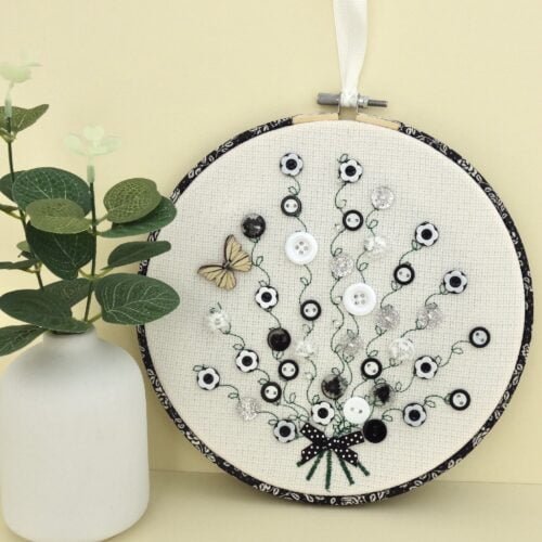 Embroidery Hoop Art: Black & White Button Bouquet