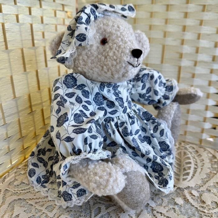 Collectable Artist Bear - Jemima: 42cm in Cream Wool Mix Boucle - Image 4