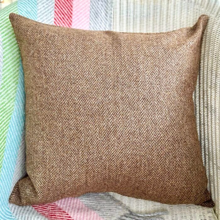 Appliqué Tweed Cushion, 46cm Brown with Stag - Image 4