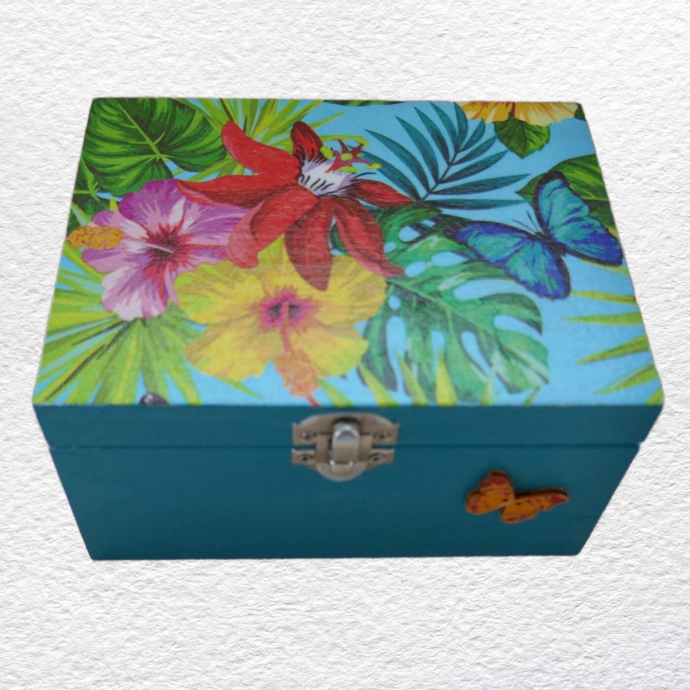 Decorated Wooden Keepsake, Trinket, Jewellery Box 16cm: Tropical