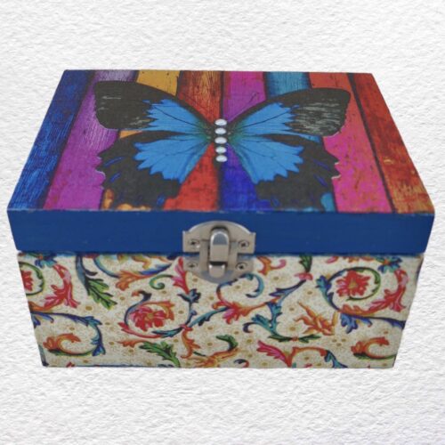 Decorated Wooden Keepsake, Trinket, Jewellery Box 16cm: Butterfly