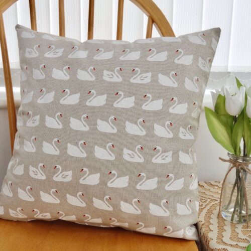 Swan: Scatter Cushion 43cm, with pad